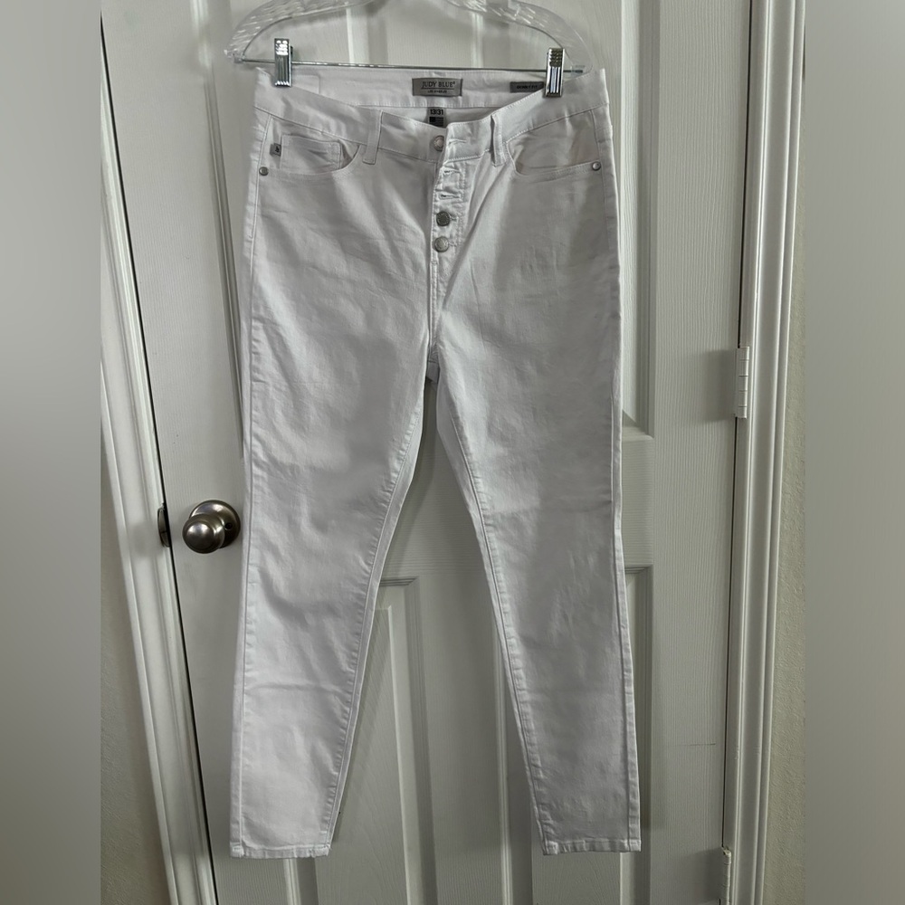Judy Blue White Skinny Jeans